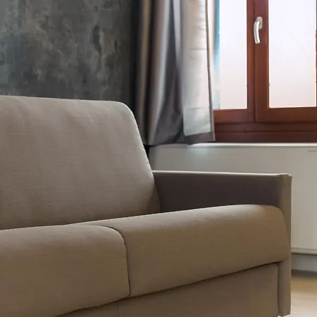 Charming Palace Corte Del Teatro Apart-hotel