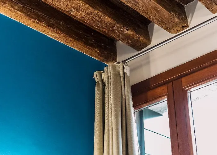 Charming Palace Corte Del Teatro 베니스