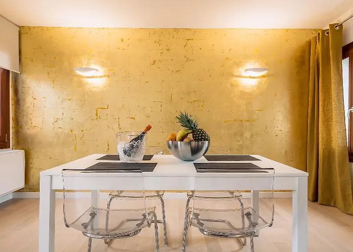 아파트호텔 Charming Palace Corte Del Teatro 베니스