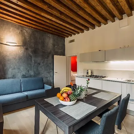 Charming Palace Corte Del Teatro 3* Venezia